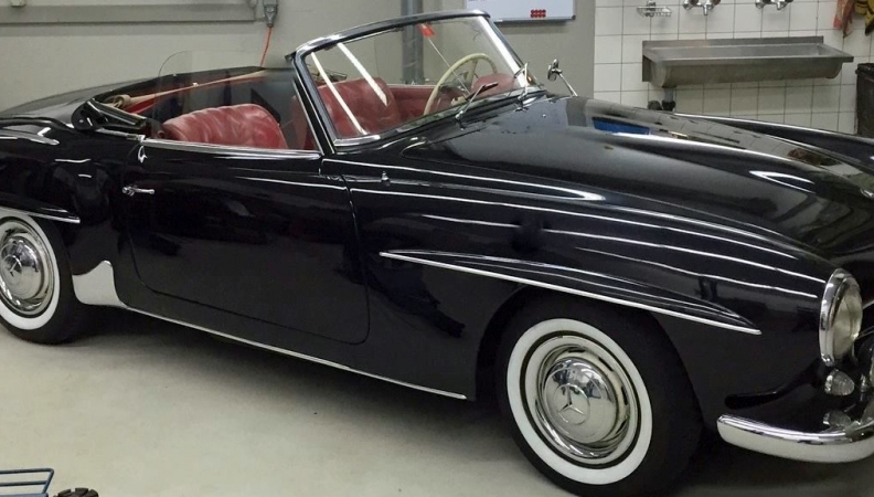 Mercedes 190 SL schwarz/rot BJ 1959